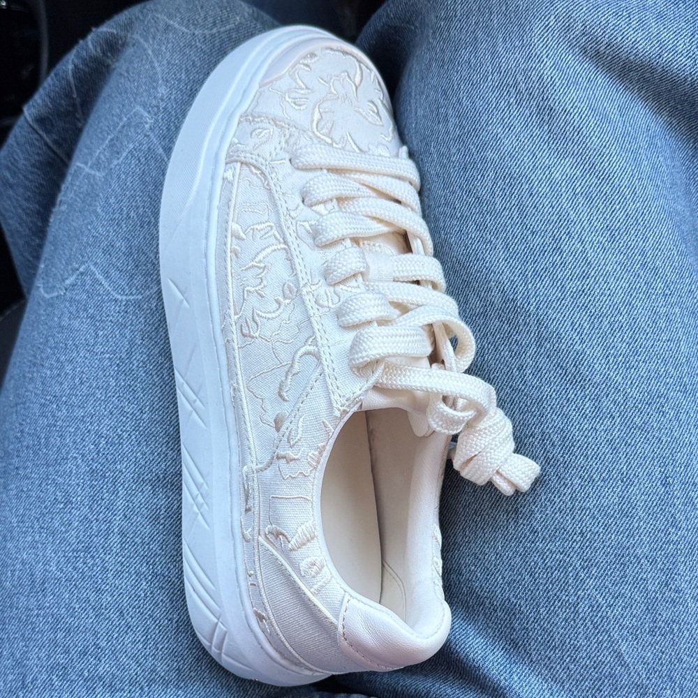 Ted Baker Cream Floral Embroidered Platform Sneaker